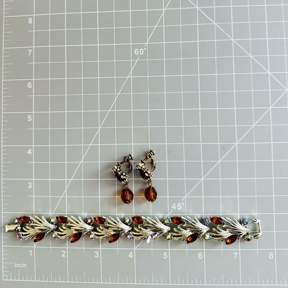 Vintage Topaz Rhinestone Bracelet & Earrings - Picture 9 of 16